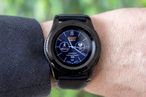 watch that looks like Suunto 9 Peak Pro